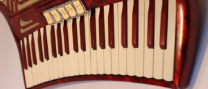 Foto historisches Akkordeon Charron Freres